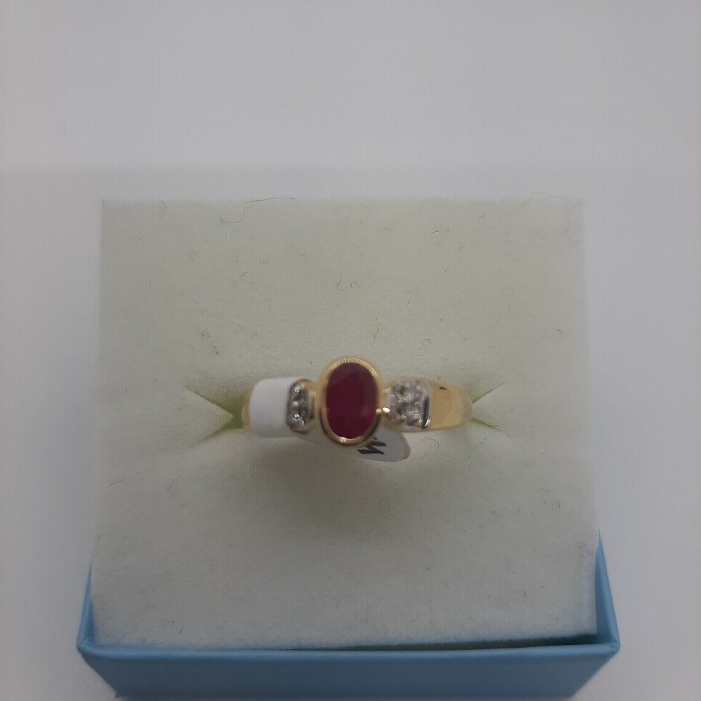 Ruby & Diamond Ring Gold